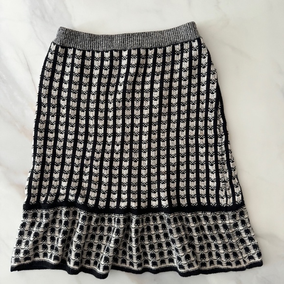 SPARROW Knit Flared Fitted Skirt BLK/White Size S - Picture 1 of 4